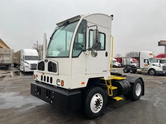 2019 AutoCar ACTT42