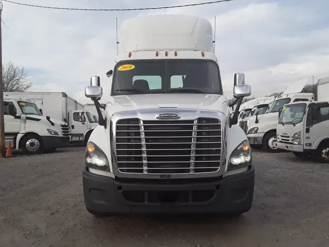 2018 FREIGHTLINER/MERCEDES CASCADIA 125