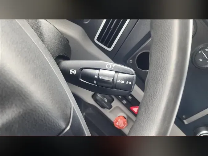 2019 FREIGHTLINER CA126