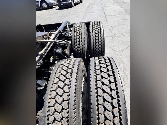 2020 Peterbilt 5794a4615dd62a2da6c8032716ff8e2beef