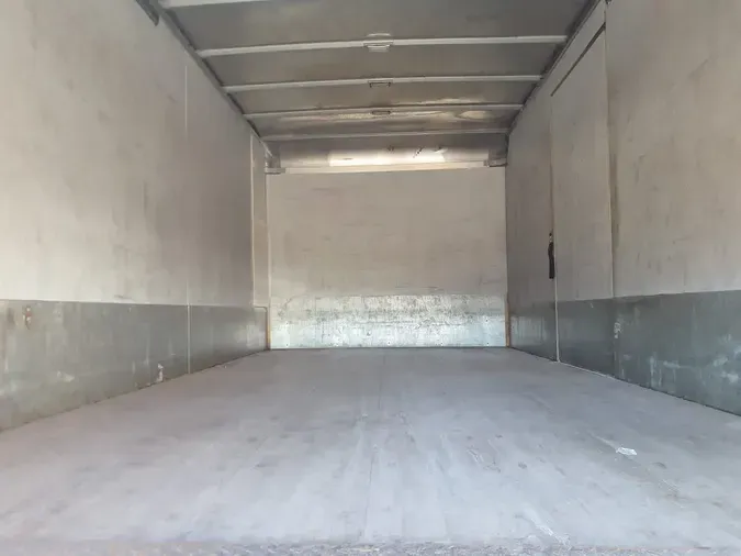 2014 FREIGHTLINER/MERCEDES M2 106