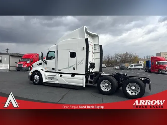 2021 PETERBILT 579