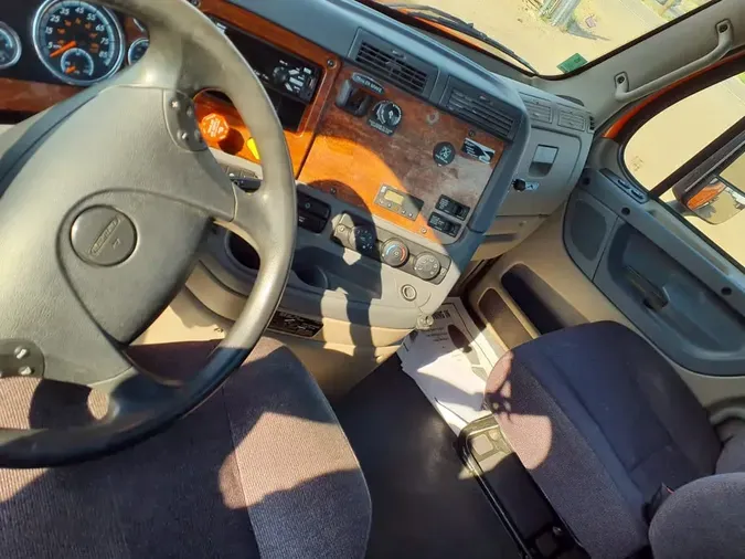 2018 FREIGHTLINER CASCADIA 125