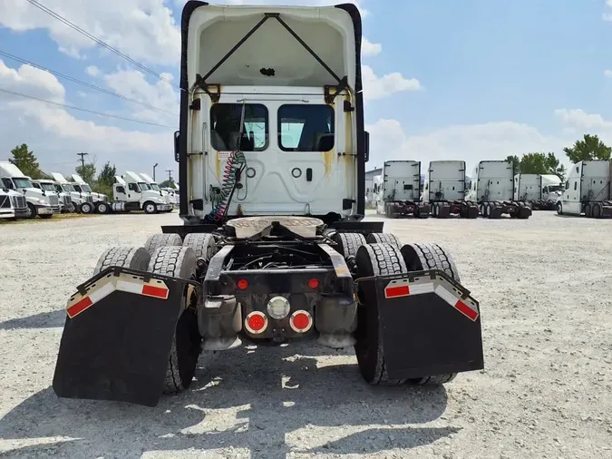 2019 FREIGHTLINER CASCADIA 125