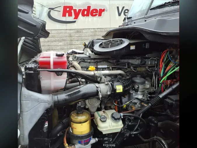 2018 FREIGHTLINER/MERCEDES CASCADIA 125