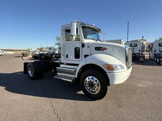 2018 Peterbilt 337