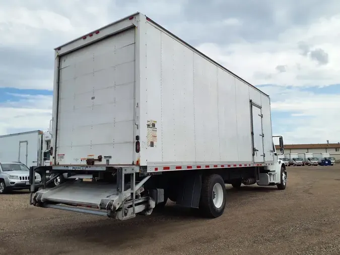 2018 FREIGHTLINER/MERCEDES M2 106