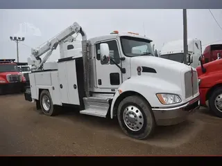 2019 KENWORTH T270