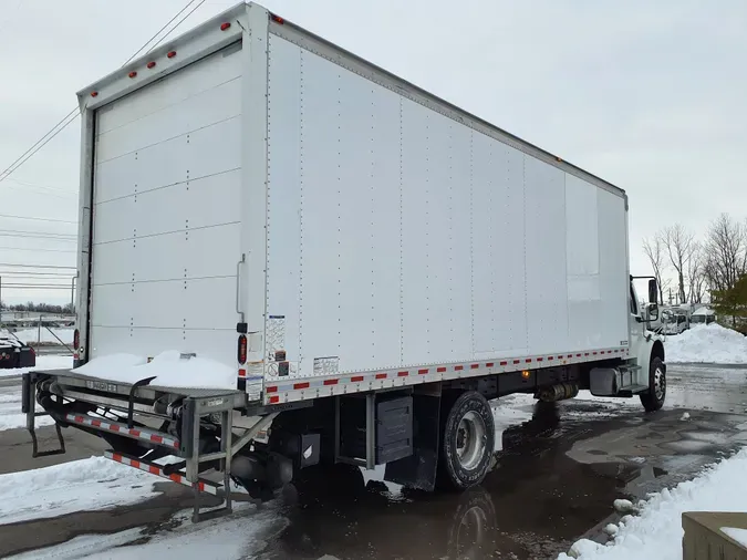 2018 FREIGHTLINER/MERCEDES M2 106