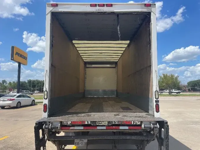 2016 FREIGHTLINER M2