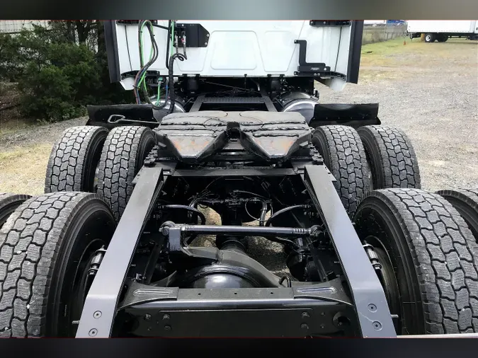 2022 INT LT625 6x4