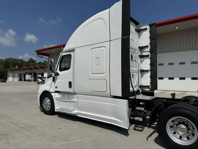 2021 Freightliner Cascadia&reg;