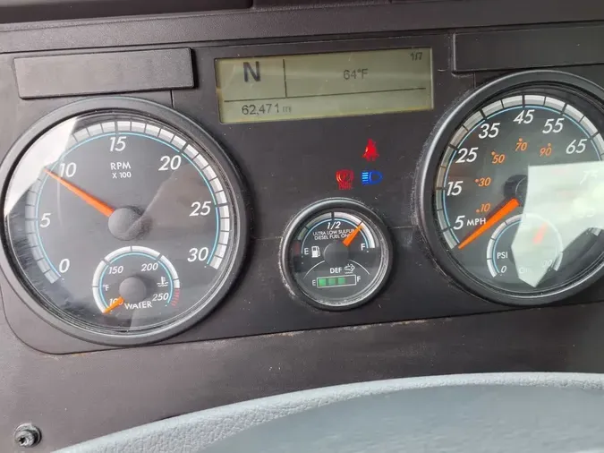 2018 FREIGHTLINER/MERCEDES CASCADIA 1134a5c8d16489b3f307d53ad0cf4ee5d71