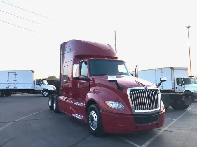 2019 International LT625