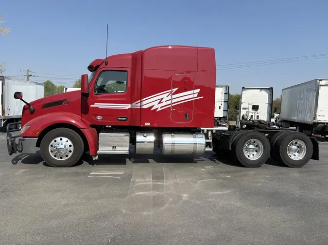 2022 Peterbilt 579