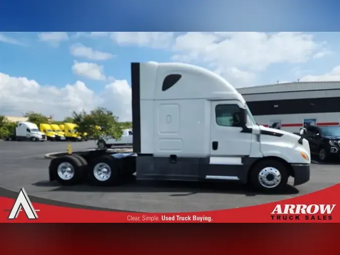 2020 FREIGHTLINER CASCADEVO1
