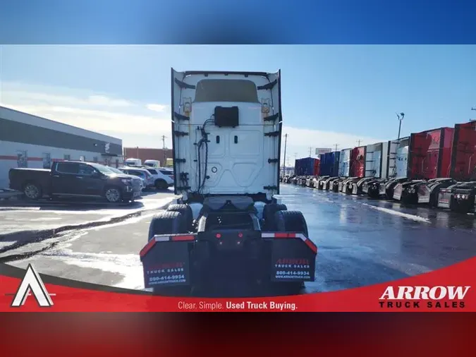2021 FREIGHTLINER CASCADIA