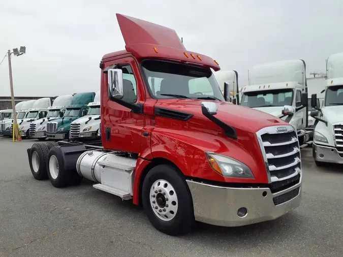 2019 FREIGHTLINER/MERCEDES NEW CASCADIA PX12664