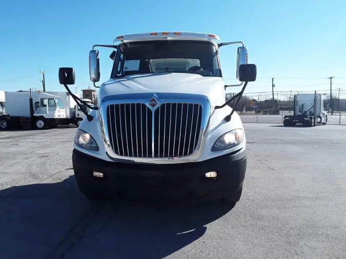 2017 NAVISTAR INTERNATIONAL PROSTAR (6X4)