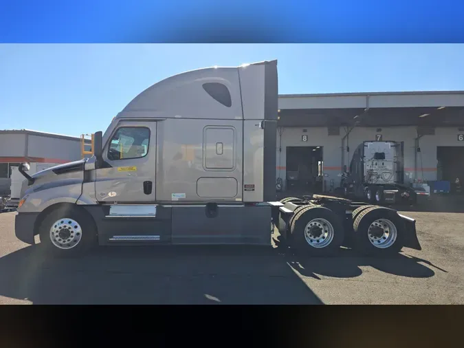2025 Freightliner Cascadia 1264a6f210a303fc5353af9f9aac2e661a0