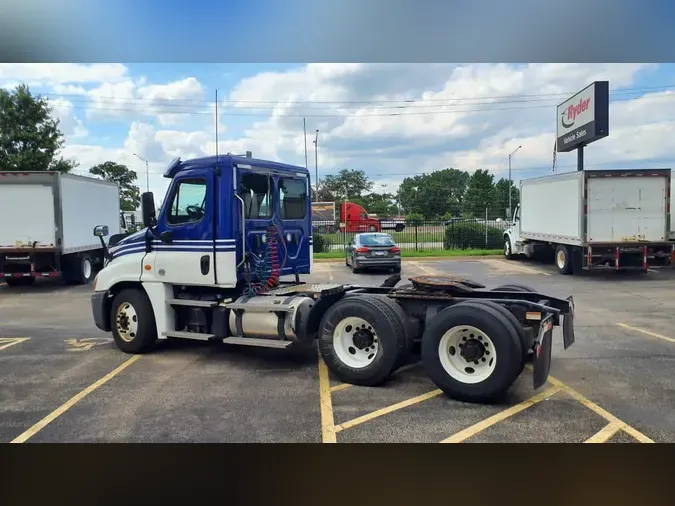 2020 FREIGHTLINER/MERCEDES CASCADIA 125