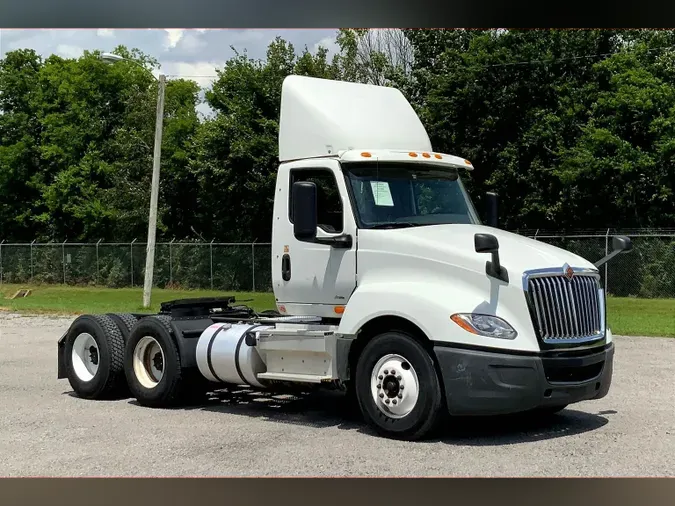 2019 INT LT625 6x44a72568eaed28d50615bcb437cbfc823