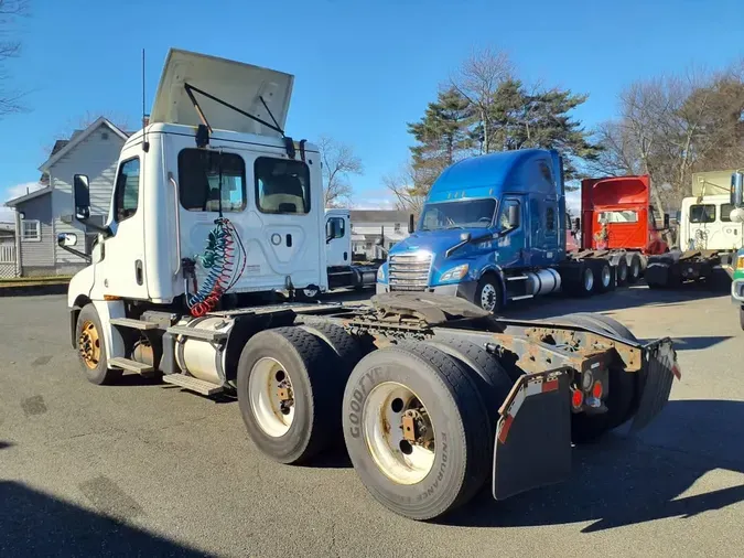 2019 FREIGHTLINER/MERCEDES NEW CASCADIA PX12664