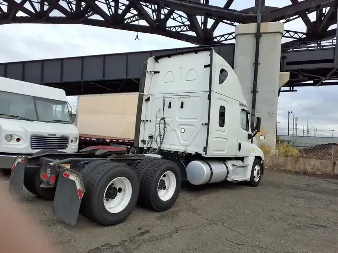 2020 FREIGHTLINER/MERCEDES CASCADIA 1254a773d61a7eaec27c4b23745e45c805e