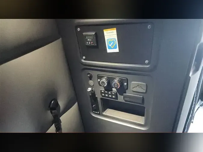 2022 FREIGHTLINER CA126