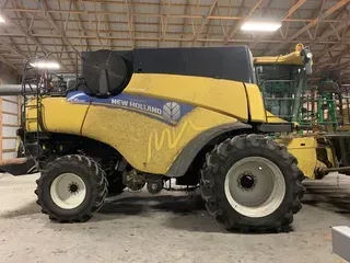 2014 New Holland CR8080