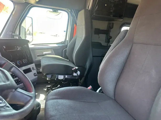 2020 FREIGHTLINER NEW CASCADIA PX12664