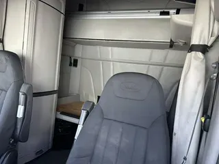 2022 Peterbilt 579