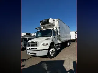 2018 FREIGHTLINER M2 106