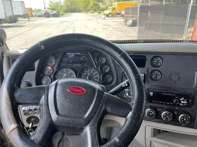 2019 Peterbilt 579