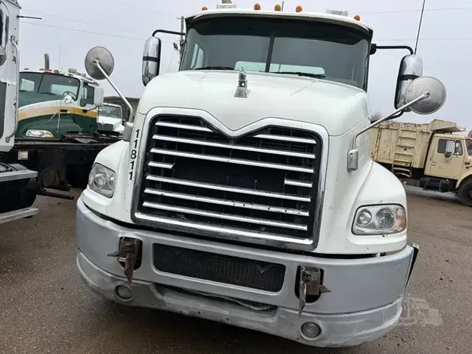 2015 MACK PINNACLE CXU6134a7f26515681eaed79f3c01c1ff3d321