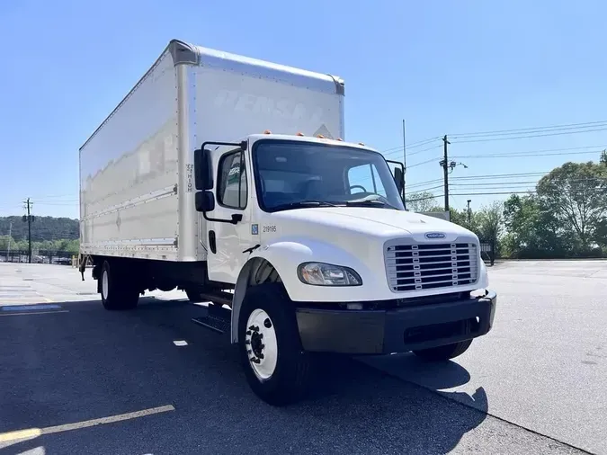 2019 Freightliner Business Class M2 106