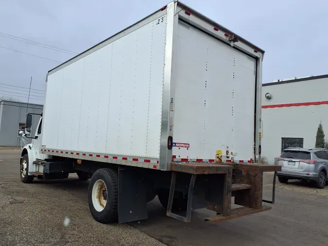 2018 FREIGHTLINER/MERCEDES M2 106