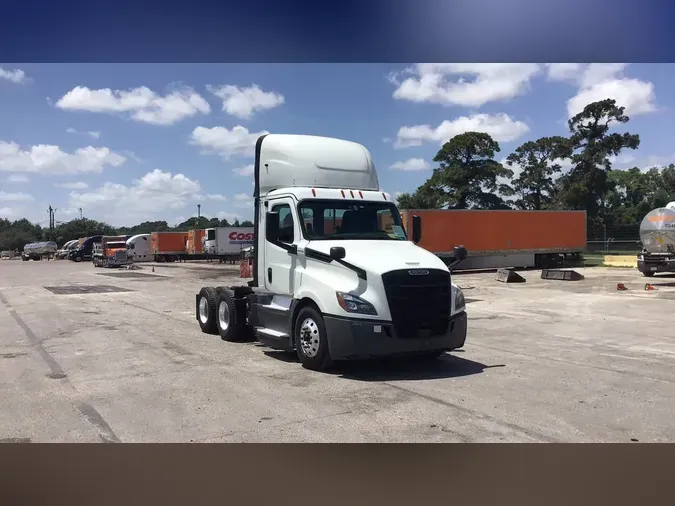 2019 Freightliner Cascadia 1264a90df37aab2232a1ca19d20af0894eb