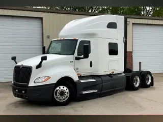 2021 INT LT625 6x4