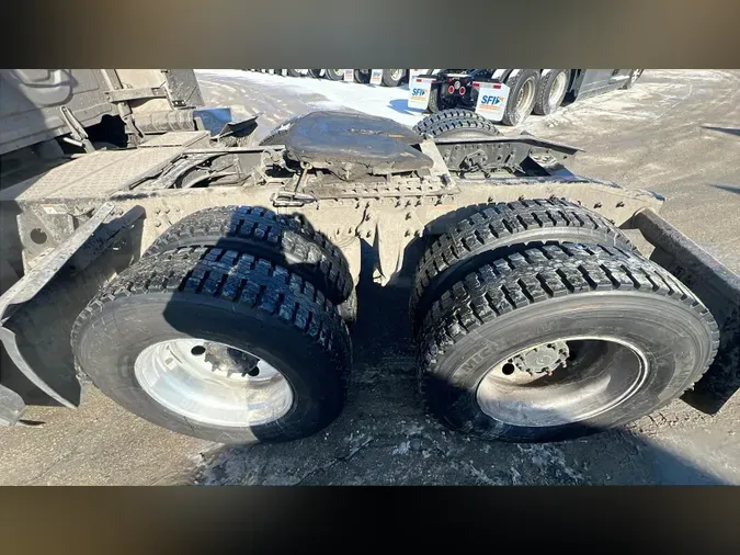 2022 Freightliner Cascadia 126