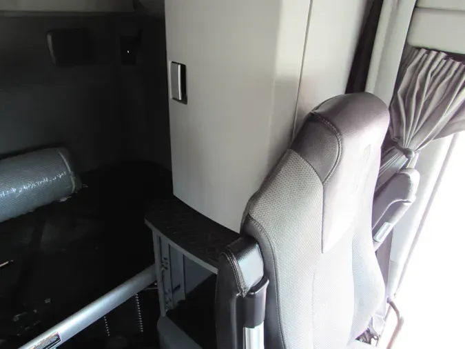 2022 Kenworth T680