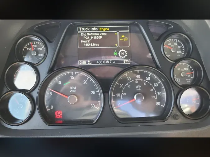 2020 Peterbilt 5674a98de45f1b3f680b590fa76218f7081