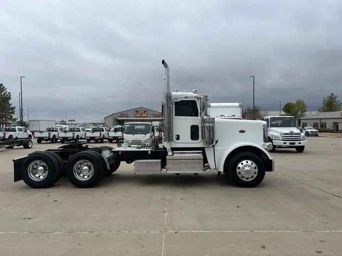 2019 Peterbilt 389