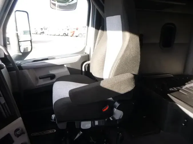 2021 Freightliner Cascadia