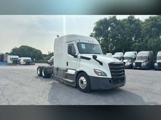 2021 Freightliner Cascadia 1264a9afd618560faea20d9d0870c99e623