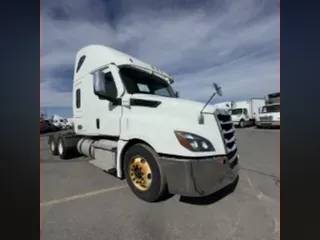 2020 FREIGHTLINER/MERCEDES NEW CASCADIA PX12664