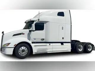 2022 Peterbilt 579