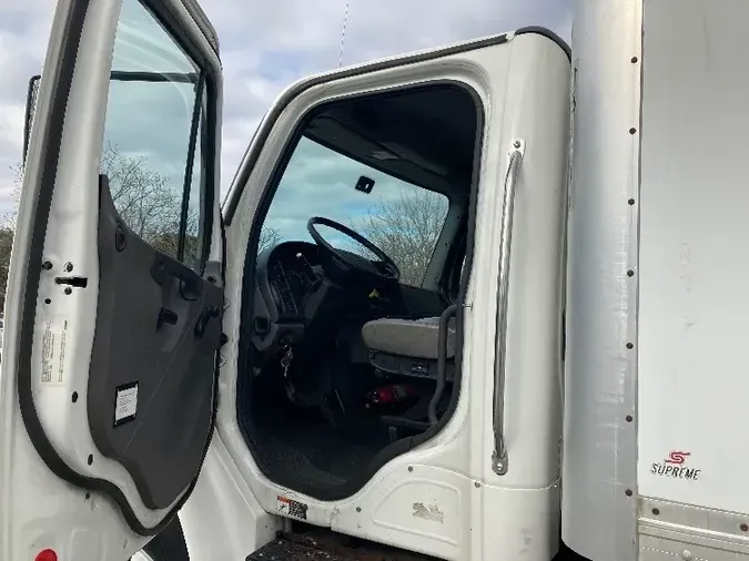 2018 Freightliner M2