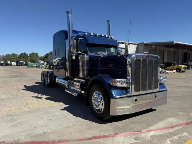 2024 Peterbilt 389