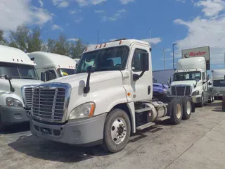 2016 FREIGHTLINER/MERCEDES CASCADIA 125